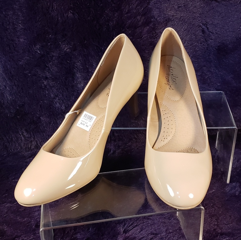 Dexfkex Comfort size 11w taupe/ beige heal
